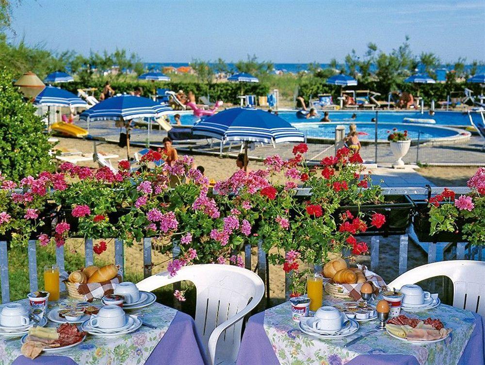 Hotel Bertha Fronte Mare Lido di Jesolo Zewnętrze zdjęcie